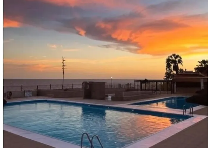 아파트 Sublime169 Large Terrace Overlooking The Garden And Ocean 아로나