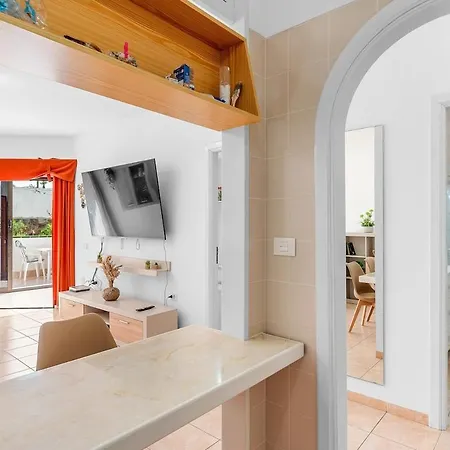 Апартаменты Sublime169 Large Terrace Overlooking The Garden And Ocean *