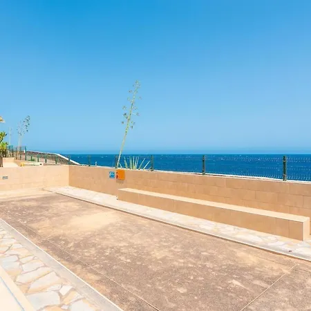 شقة Sublime169 Large Terrace Overlooking The Garden And Ocean