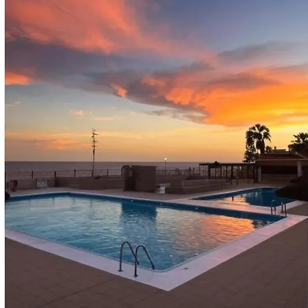 דירה Sublime169 Large Terrace Overlooking The Garden And Ocean ארונה